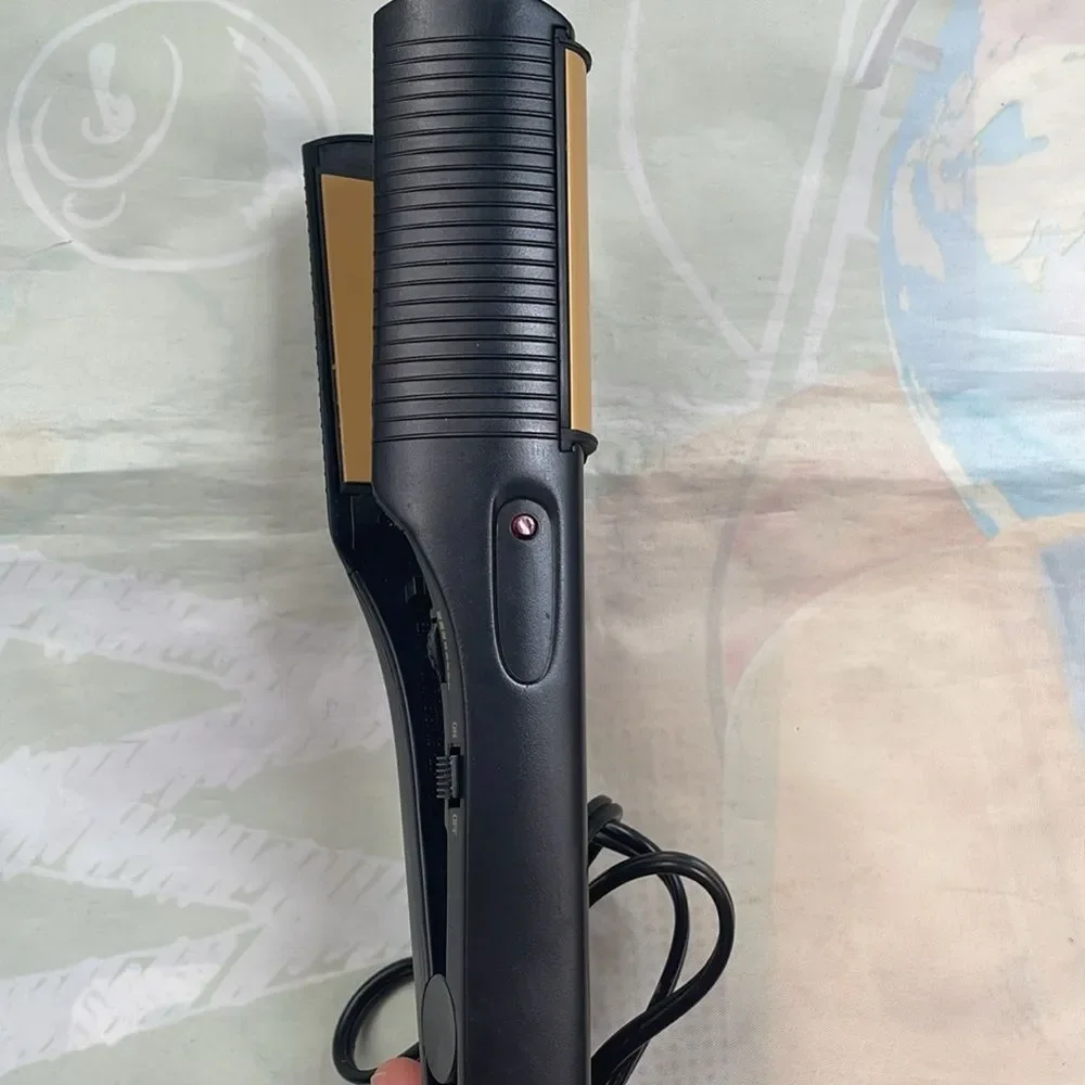 Revlon Perfect Heat Hair Straightener Ceramic 1-1/2